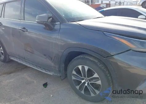 2022 Toyota Highlander Xle from USA, damaged, VIN 5TDGZRAH3NS540489